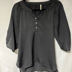 Honey Punch‎ Black Blouse